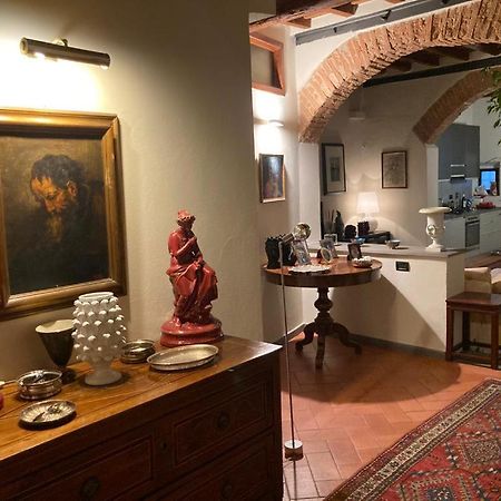 Central And Quiet Apartment Firenze Esterno foto