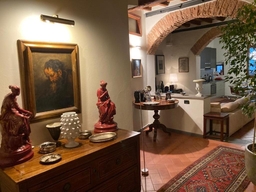 Central And Quiet Apartment Firenze Esterno foto