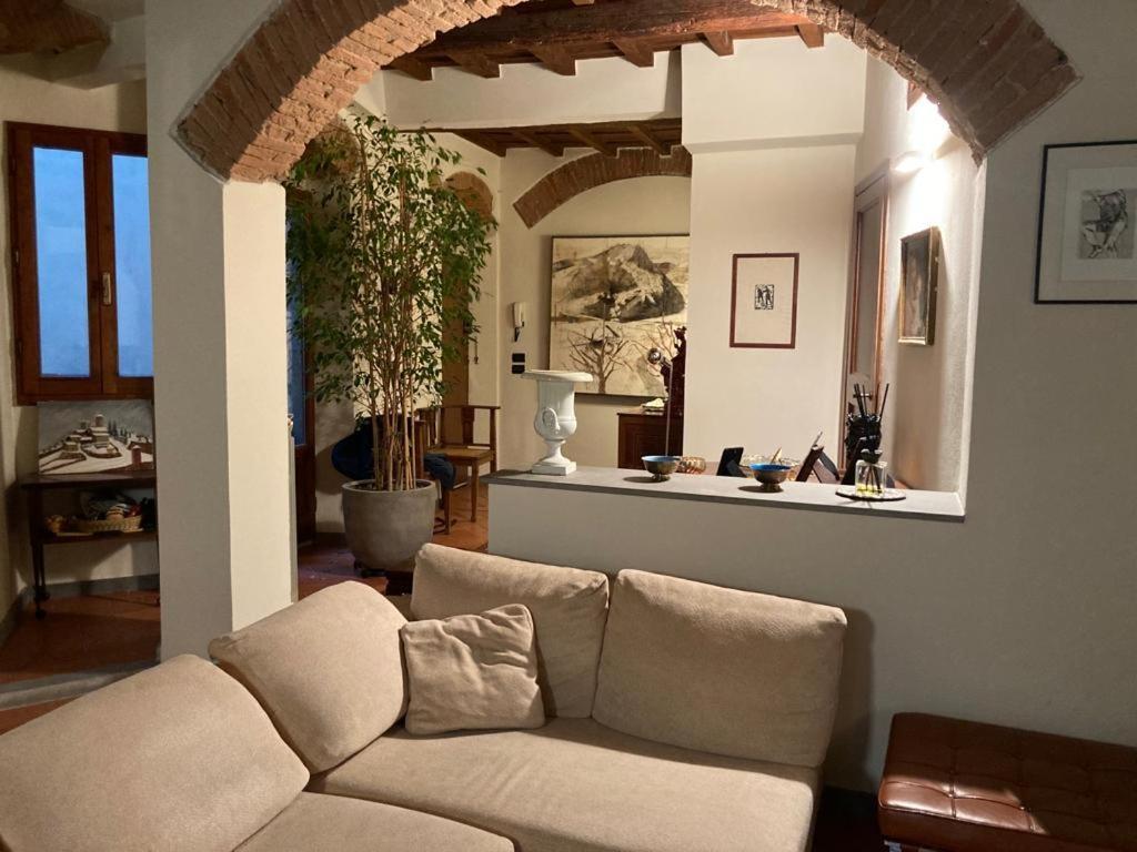 Central And Quiet Apartment Firenze Esterno foto